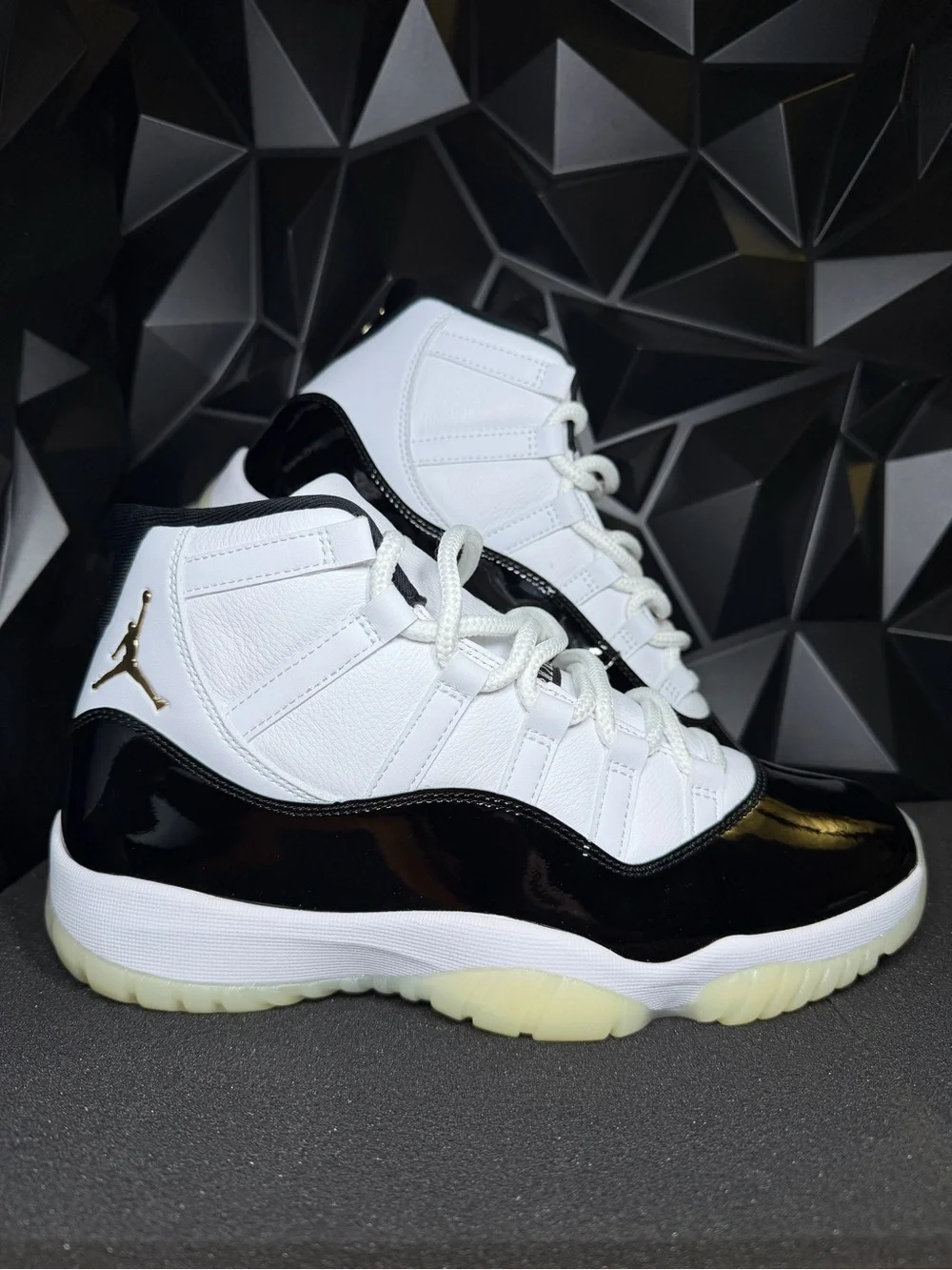 Jordan Retro 11 “Gratitude”